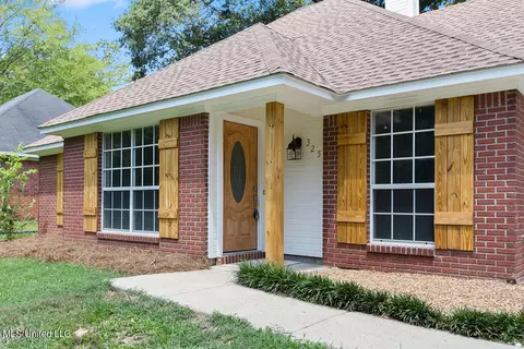 325 Trace Harbor Rd, Madison, MS 39110 photo 2
