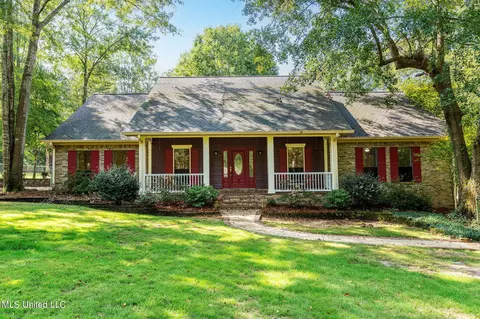 195 County Line Rd, Ellisville, MS 39437
