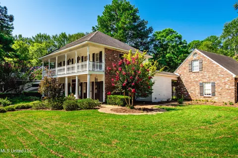 5131 Heatherton Dr, Jackson, MS 39211 photo 3