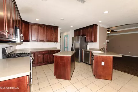 23971 Red Bluff Rd, Moss Point, MS 39562 photo 19