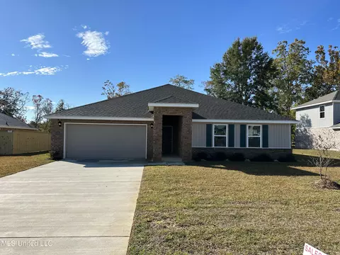 15353 Leighwood Ln, Biloxi, MS 39532