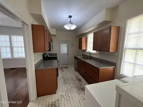 3501 Northview Dr, Jackson, MS 39216 photo 12