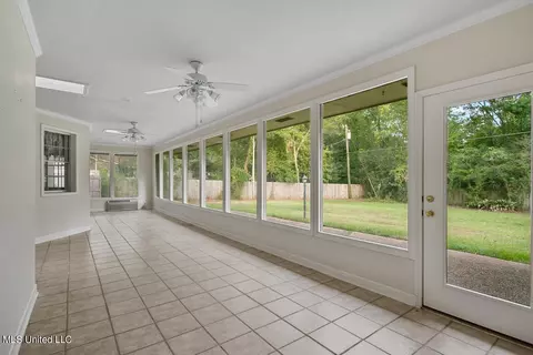405 Armour Dr, Jackson, MS 39211 photo 23