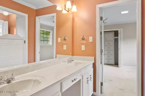 405 Armour Dr, Jackson, MS 39211 photo 16