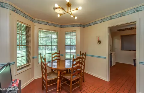 842 Gore Rd, Jackson, MS 39212 photo 13