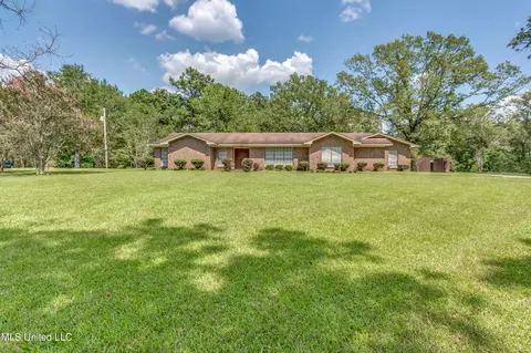 842 Gore Rd, Jackson, MS 39212 photo 4