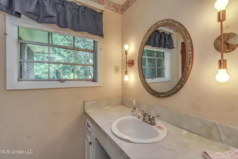 842 Gore Rd, Jackson, MS 39212 photo 19