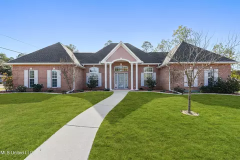 651 Koula Dr, Diamondhead, MS 39525