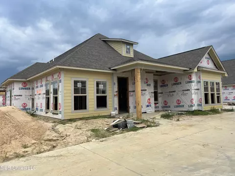 310 Freedom Ring Dr, Brandon, MS 39047