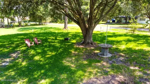 8700 Old Ccc Camp Rd, Ocean Springs, MS 39564