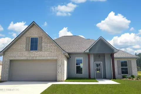 10195 Patrick Dr, Gulfport, MS 39503