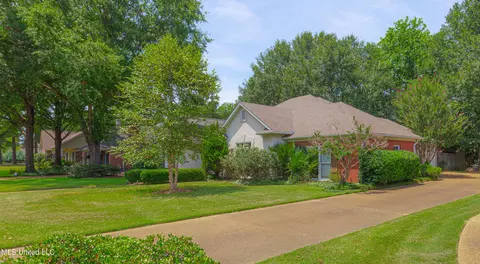 109 Ratliff Dr, Madison, MS 39110 photo 2