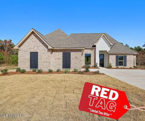 160 Landry Dr, Brandon, MS 39047