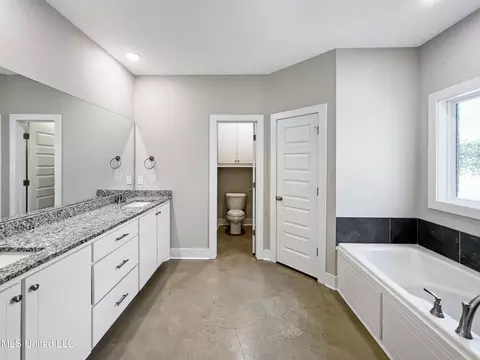 122 Shelby Mae Cir, Brandon, MS 39042 photo 14