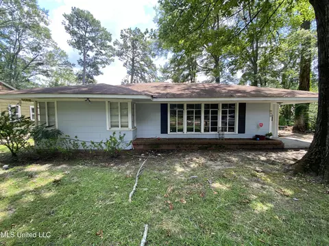 335 Naples Rd, Jackson, MS 39206 photo 1