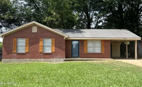 2060 Colonial Hills Dr, Southaven, MS 38671