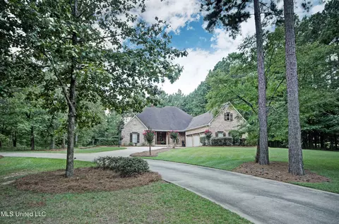 140 Plantation Blvd, Brandon, MS 39047