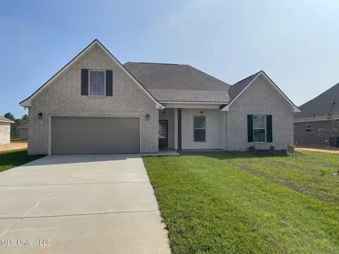 11617 Rosalie Pl, Ocean Springs, MS 39564