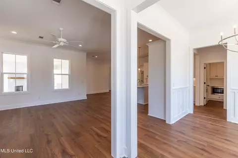 1000 Paddle Ln, Brandon, MS 39047 photo 5