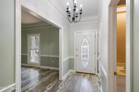 7 Avery Cir, Jackson, MS 39211 photo 3