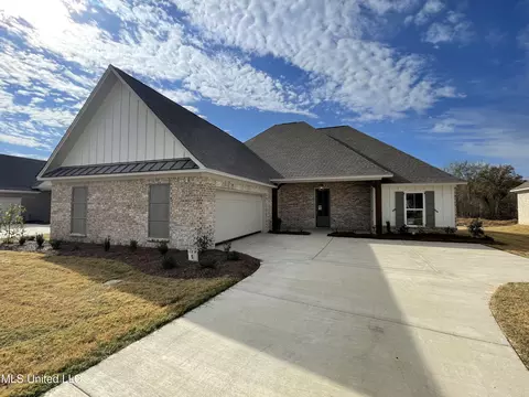 110 Waverly Dr, Florence, MS 39073
