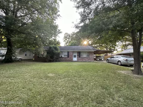507 Franklin St, Sardis, MS 38666 photo 2