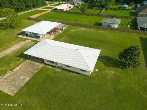 15509 Lemoyne Blvd, Biloxi, MS 39532