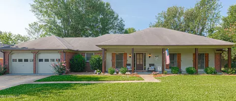 153 Oak Ridge Cir, Madison, MS 39110