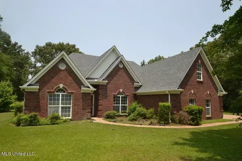 9510 Miranda Dr, Olive Branch, MS 38654