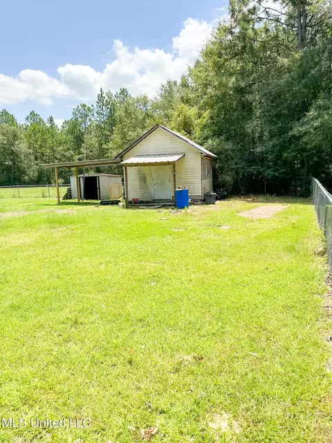 24306 Martina St, Saucier, MS 39574 photo 5