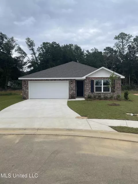 18172 Bloomfield Cv, Gulfport, MS 39503