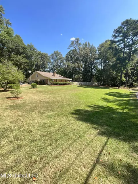 490 St Augustine Dr, Madison, MS 39110 photo 7