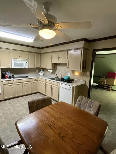 490 St Augustine Dr, Madison, MS 39110 photo 13