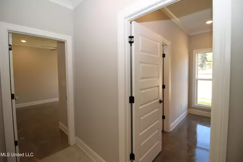 Entry Way - 102 Waverly Dr, Florence, MS 39073 photo 1 of 1