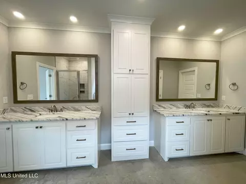 208 Wethersfield Dr, Florence, MS 39073 photo 7