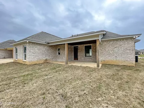 Exterior - 203 Wethersfield Dr, Florence, MS 39073 photo 4 of 5