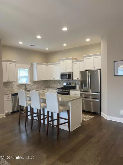 1069 Williamson Cv, Hernando, MS 38632 photo 6