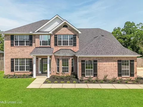 13584 Wind Rose Cir, Gulfport, MS 39503