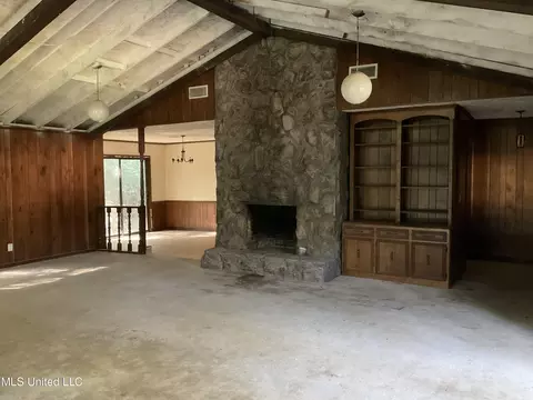 Exterior - 5135 Cabaniss Cir, Jackson, MS 39209 photo 8 of 8