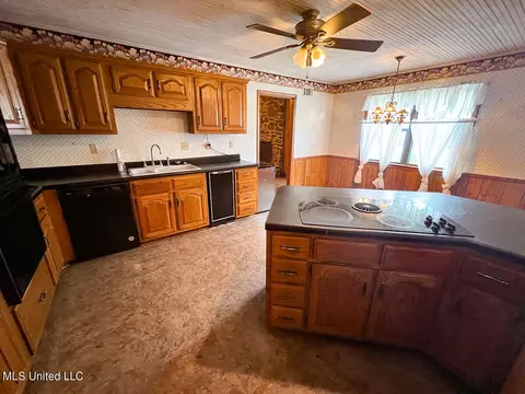 4661 S Big Horn Dr, Nesbit, MS 38651 photo 12