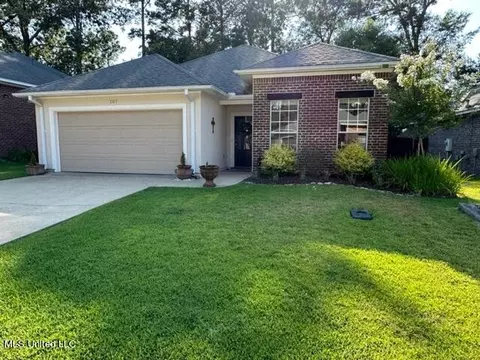 207 Stoneybrook Dr, Brandon, MS 39042