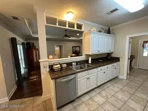 207 Stoneybrook Dr, Brandon, MS 39042 photo 4