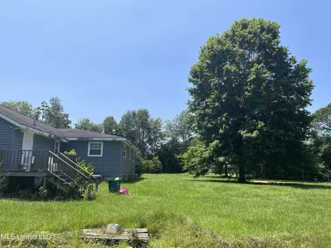18004 W 3rd St, Saucier, MS 39574 photo 5