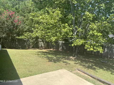 5004 Womack Dr, Byram, MS 39272 photo 16