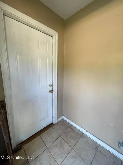 4207 W Capitol St, Jackson, MS 39209 photo 6