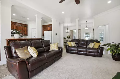 6808 Gregory, Biloxi, MS 39532 photo 4