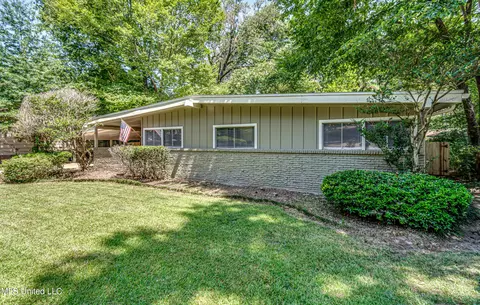 5428 Jamaica Dr, Jackson, MS 39211