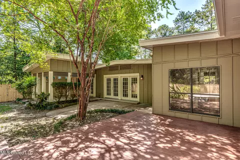 5428 Jamaica Dr, Jackson, MS 39211 photo 8