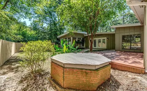 5428 Jamaica Dr, Jackson, MS 39211 photo 9