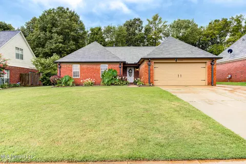 5535 Blocker St, Olive Branch, MS 38654